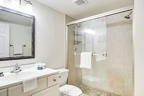 Resort Condo w/ Beach Access in Indian Shores!