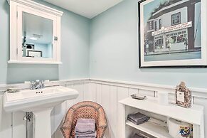 Waterfront White Lake Vacation Rental!