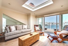 Luxurious Channel Islands Harbor Home w/ Boat Dock