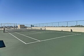 Top Floor Condo w/ Resort-style Amenities!