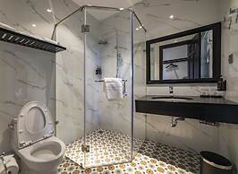 Brick House Dalat Hotel