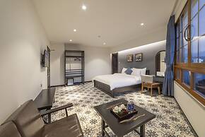 Brick House Dalat Hotel