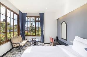 Brick House Dalat Hotel