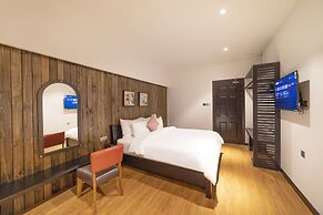 Brick House Dalat Hotel