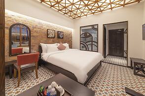 Brick House Dalat Hotel