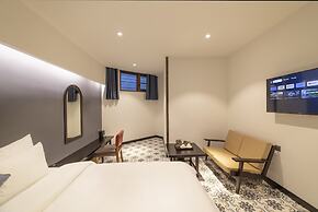 Brick House Dalat Hotel