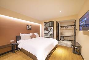 Brick House Dalat Hotel