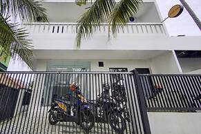 OYO Life 90152 Garuda Bima Residence Syariah