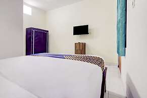 OYO Life 90152 Garuda Bima Residence Syariah