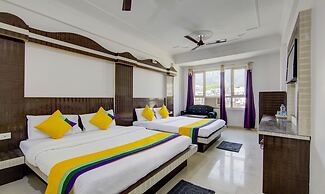 Itsy Hotels Satya Shree