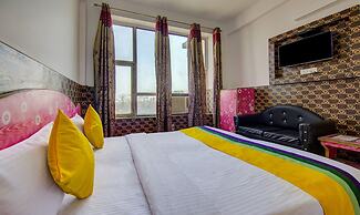 Itsy Hotels Satya Shree