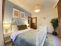 Capacious Flat Near Taksim Square in Beyoglu