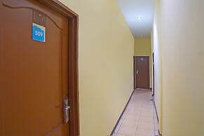 OYO 92371 Bb House Japaris