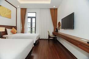 JADE HA LONG HOTEL