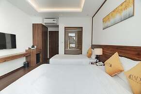 JADE HA LONG HOTEL