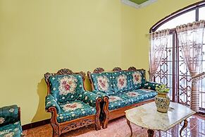 SPOT ON 91716 Kost Yy Syariah