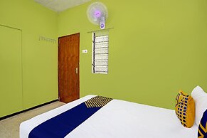 SPOT ON 91716 Kost Yy Syariah