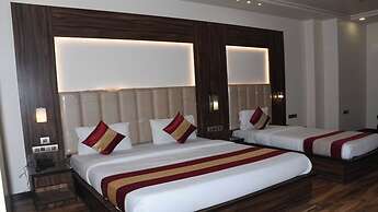 Hotel Vibharaj Palace