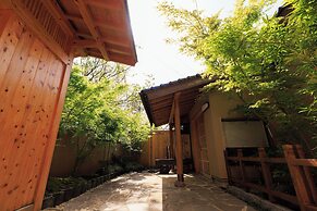 Ryokan Gensuiro