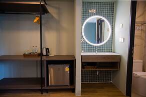 Eco Cozy Beachfront Resort Chaam