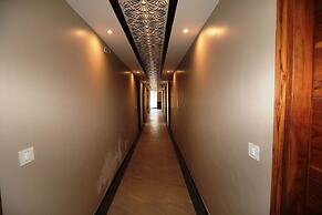 Hardik Palace By F9 Hotels