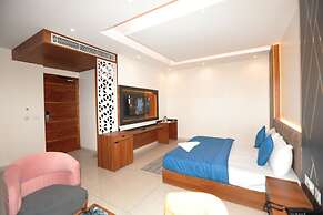 Hardik Palace By F9 Hotels