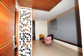 Hardik Palace By F9 Hotels