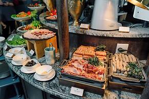 GRAND HOTEL du LAC Hanoi