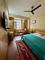 Amar Villa Manali