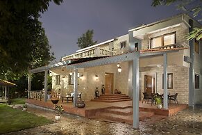 Dulwich Park View, Panchgani - Amã Stays & Trails 