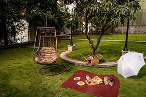 Dulwich Park View, Panchgani - Amã Stays & Trails 