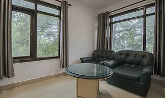 Hotel Peak View, 300 Mts From Mall Road