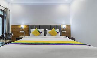 Hotel Peak View, 300 Mts From Mall Road