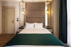 The Nest Hotel
