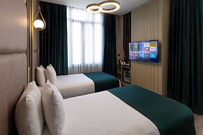 The Nest Hotel