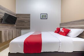 OYO Life 3248 Vision Residence Karawang