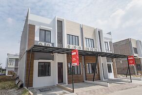 OYO Life 3248 Vision Residence Karawang