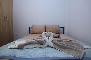 Impeccable 4-bed House in Nikiana