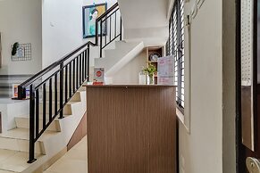 OYO Life 90211 I-sidji Inn