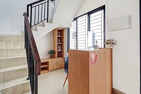 OYO 90688 Marta Residence