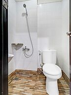 OYO 90688 Marta Residence