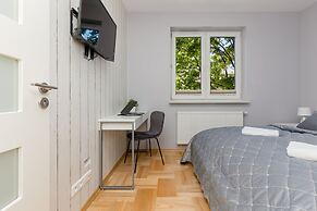 Jana Brożka Apartment Warsaw by Renters