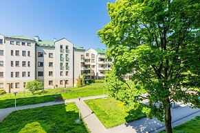 Jana Brożka Apartment Warsaw by Renters