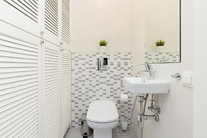 Jana Brożka Apartment Warsaw by Renters