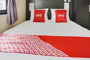 OYO 91646 fio colombus residence