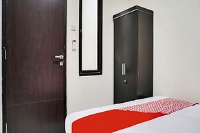 OYO 91646 fio colombus residence