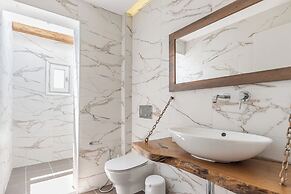 Naxian Serenity Suites