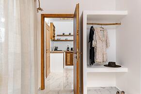 Naxian Serenity Suites