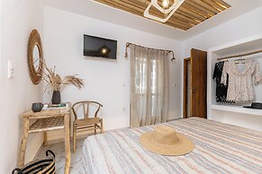 Naxian Serenity Suites