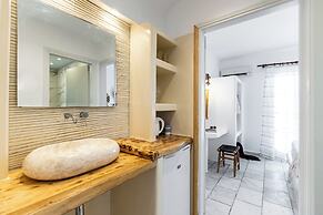 Naxian Serenity Suites